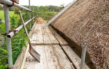 advantages of Avebury Trusloe thatch roofing